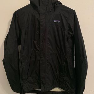 Women’s Patagonia rain jacket size CS h2no